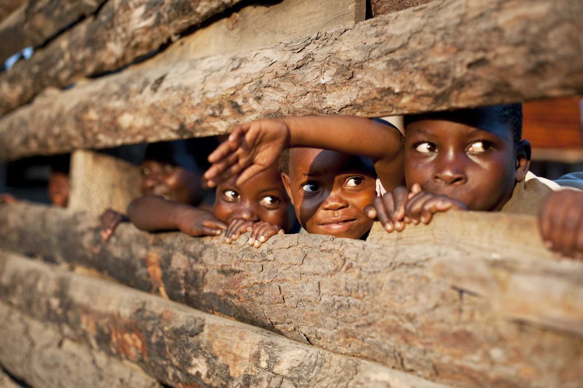 Hope, inside Eyes==瞳に映る希望 - Dialogue for People